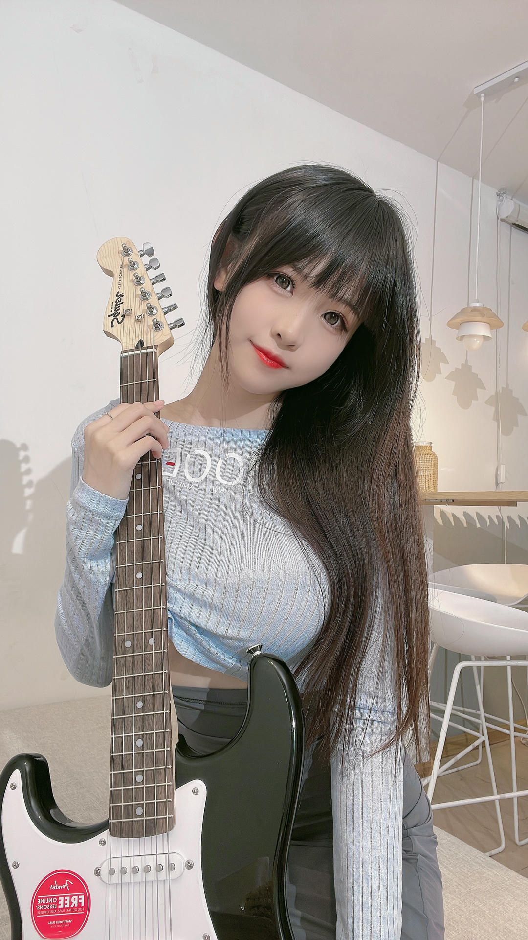 miko酱ww NO.002 温泉 – 吉他妹妹[39P370MB]_第2集