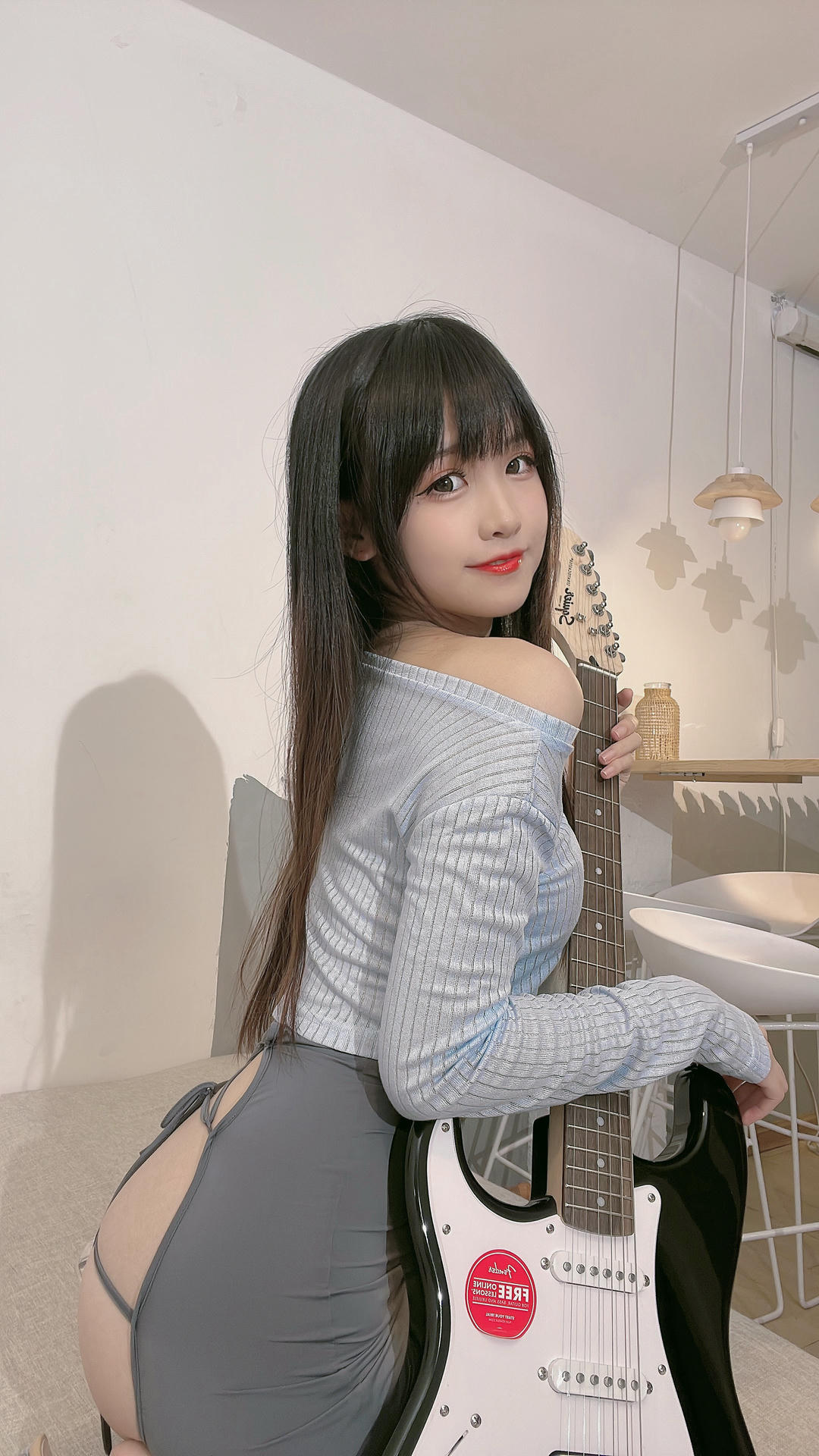 miko酱ww NO.002 温泉 – 吉他妹妹[39P370MB]_第2集