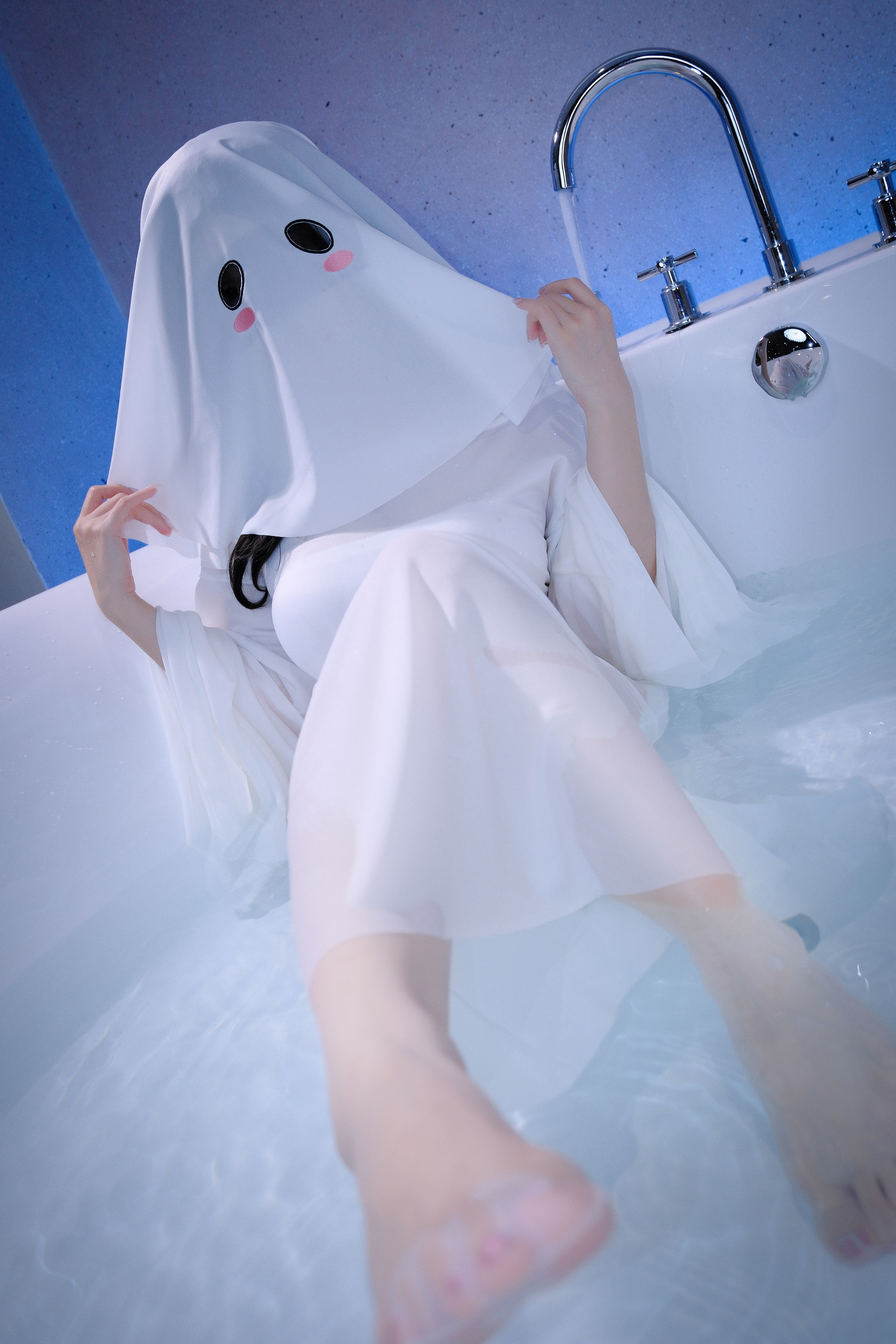 miko酱ww NO.084 幽灵 [43P 1.71GB]_第1集