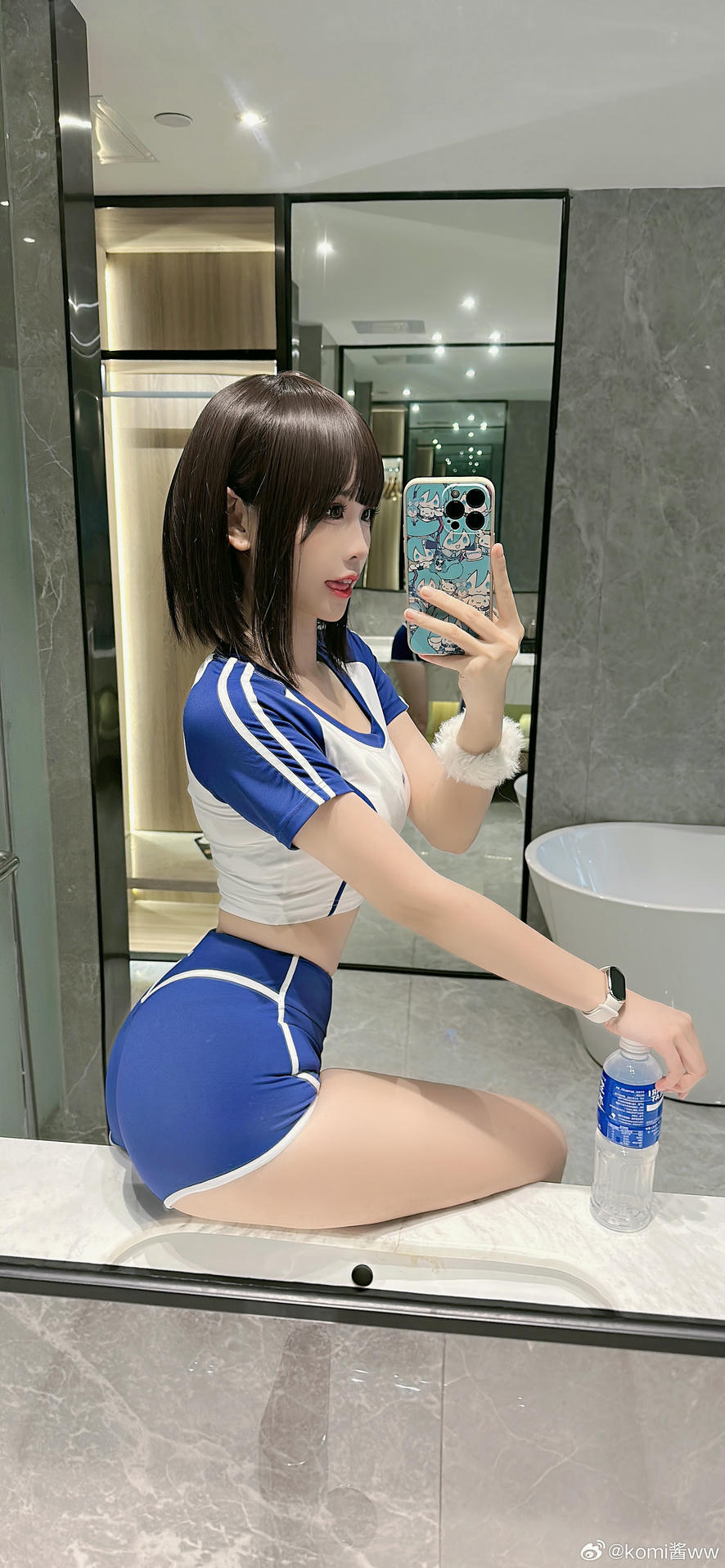 miko酱ww NO.027 微博付费内容图片合集[899P 1.79G]_第14集