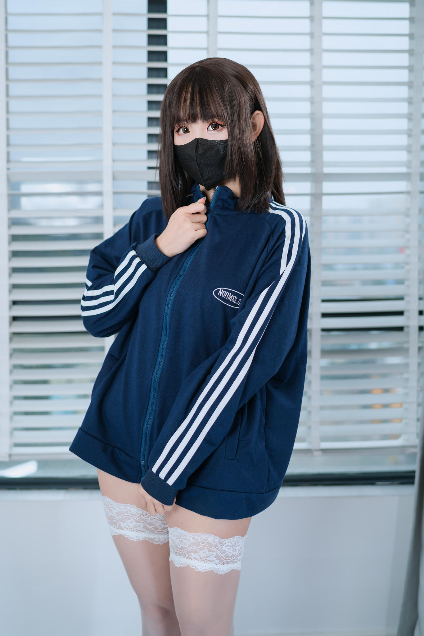 miko酱ww NO.004 草莓圣代 [46P-259MB]_第3集