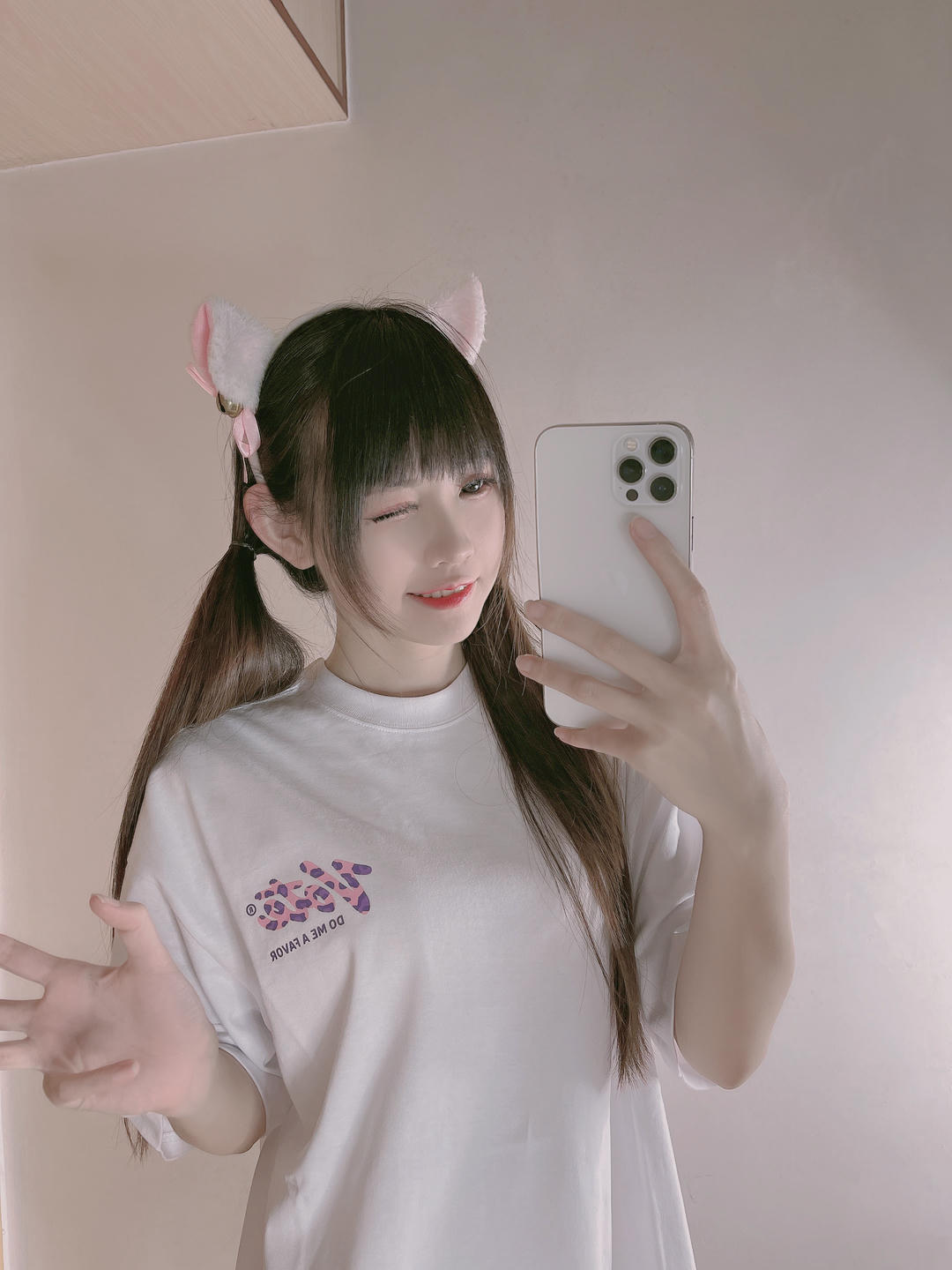 miko酱ww NO.041 自拍系列mikoの白丝01[241P-1.7GB]_第1集