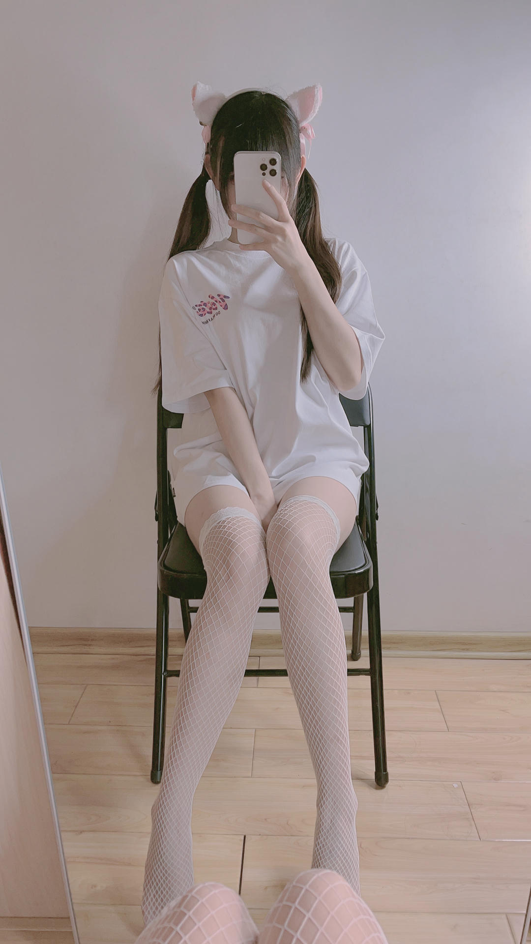 miko酱ww NO.041 自拍系列mikoの白丝01[241P-1.7GB]_第1集