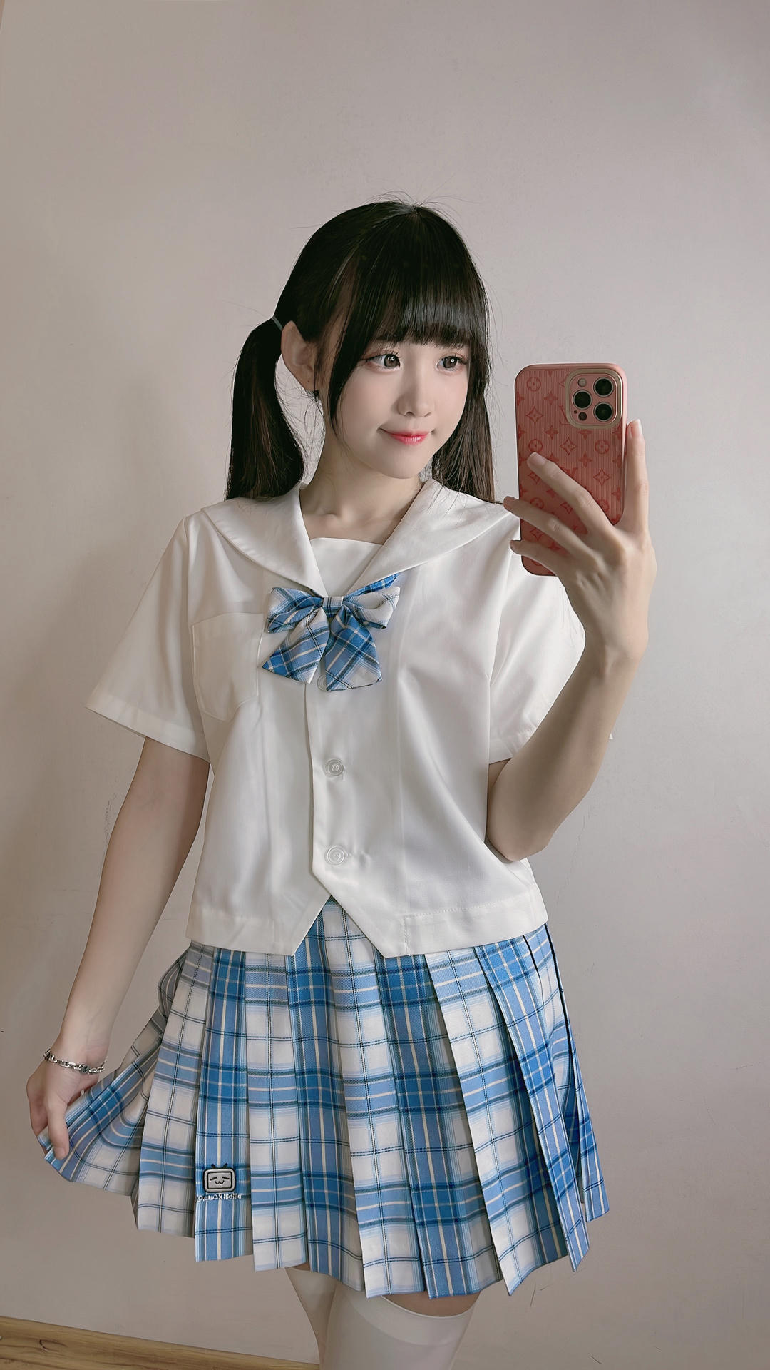 miko酱ww NO.042 自拍系列mikoの白丝02[225P-1.57GB]_第1集