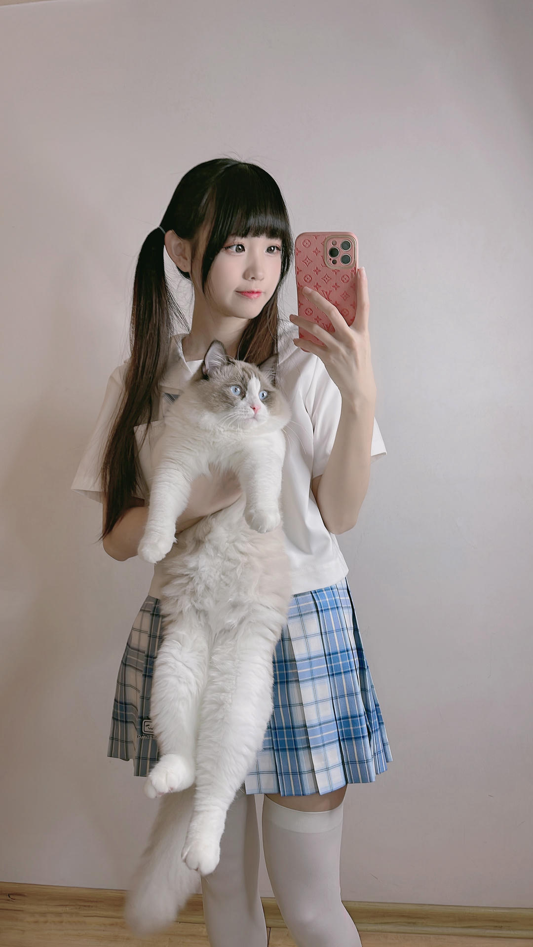 miko酱ww NO.042 自拍系列mikoの白丝02[225P-1.57GB]_第1集