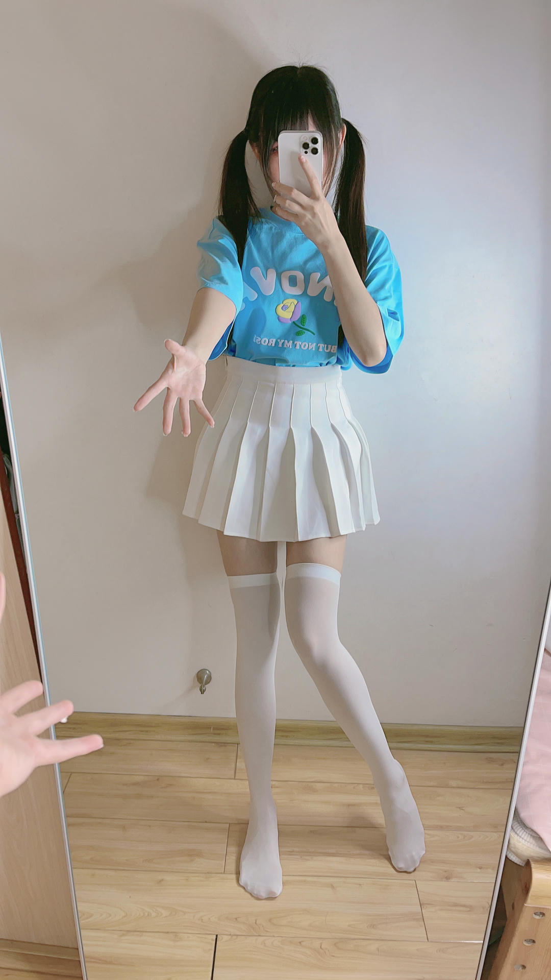 miko酱ww NO.042 自拍系列mikoの白丝02[225P-1.57GB]_第5集