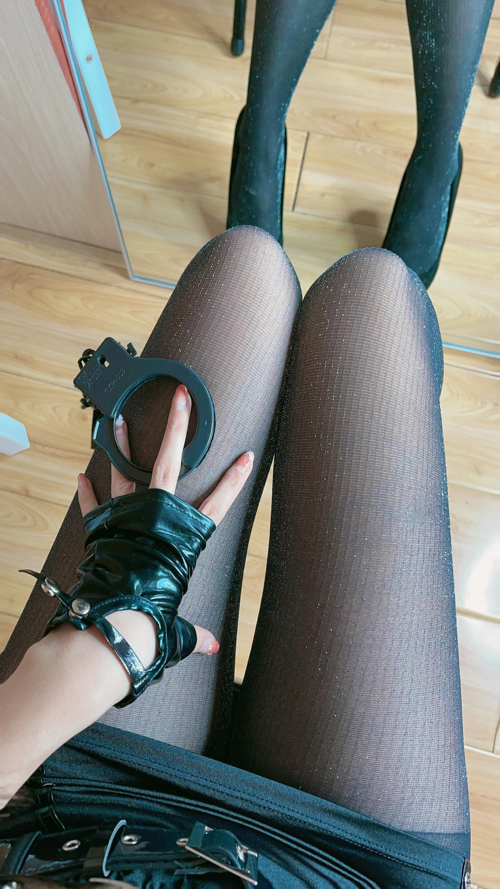 miko酱ww NO.046 自拍系列mikoの黑丝02[187P-1.33GB]_第8集