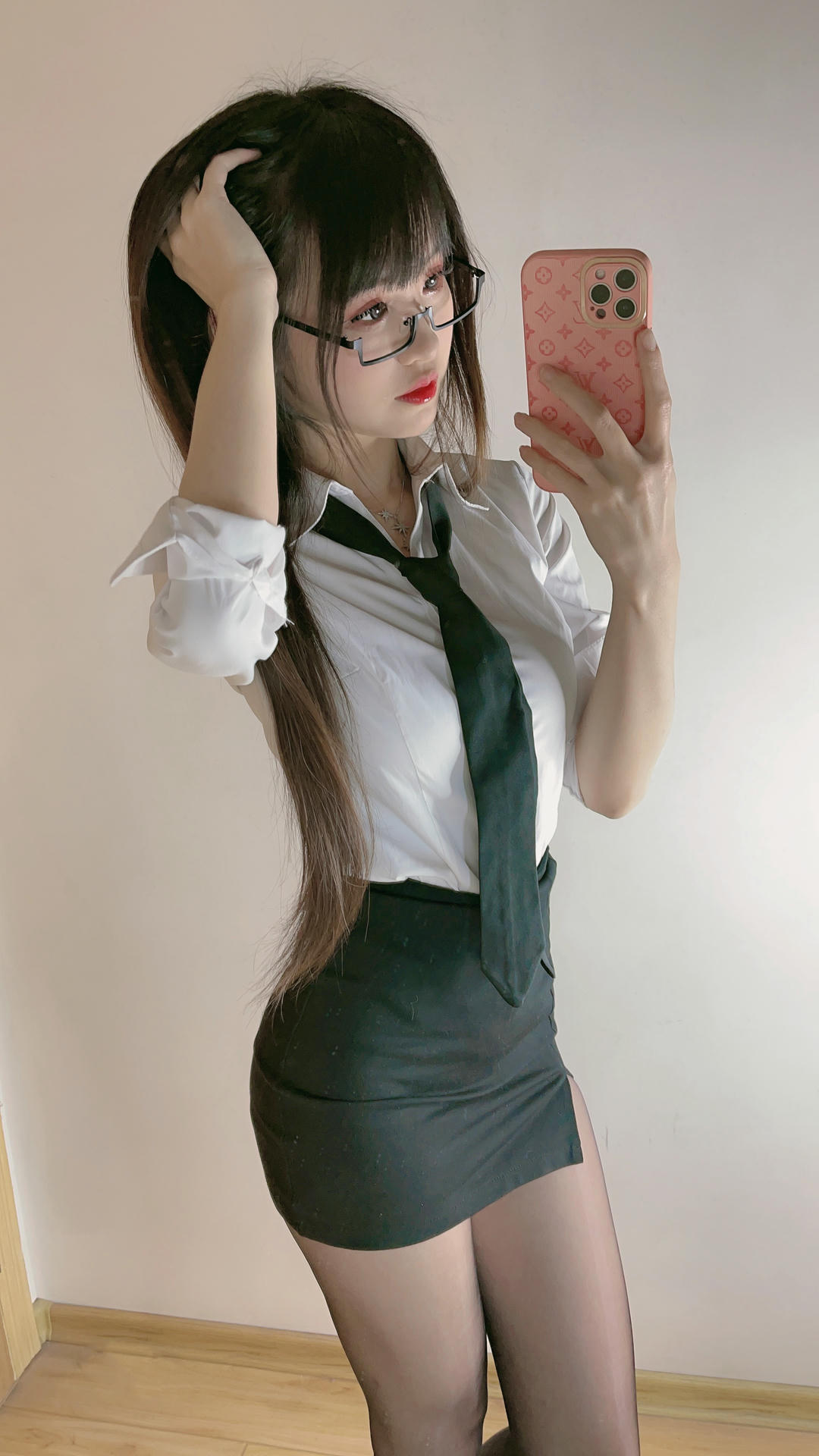 miko酱ww NO.046 自拍系列mikoの黑丝02[187P-1.33GB]_第2集