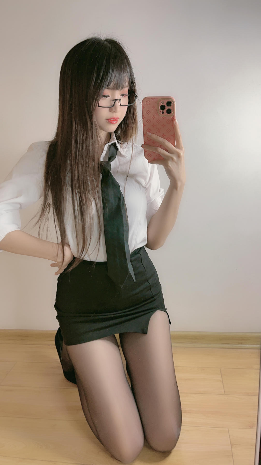 miko酱ww NO.046 自拍系列mikoの黑丝02[187P-1.33GB]_第3集