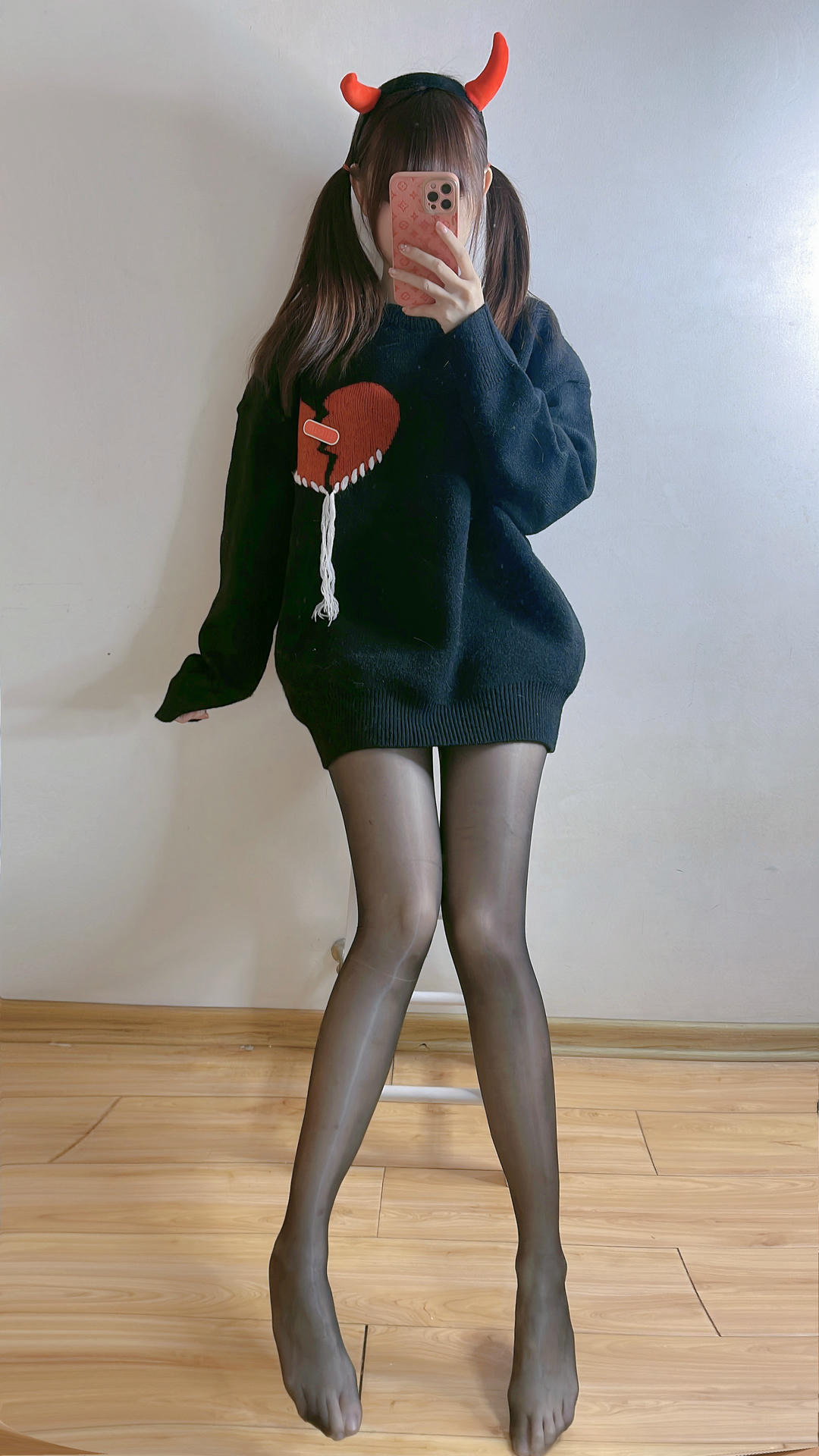 miko酱ww NO.047 自拍系列mikoの黑丝03[185P-1.26GB]_第7集