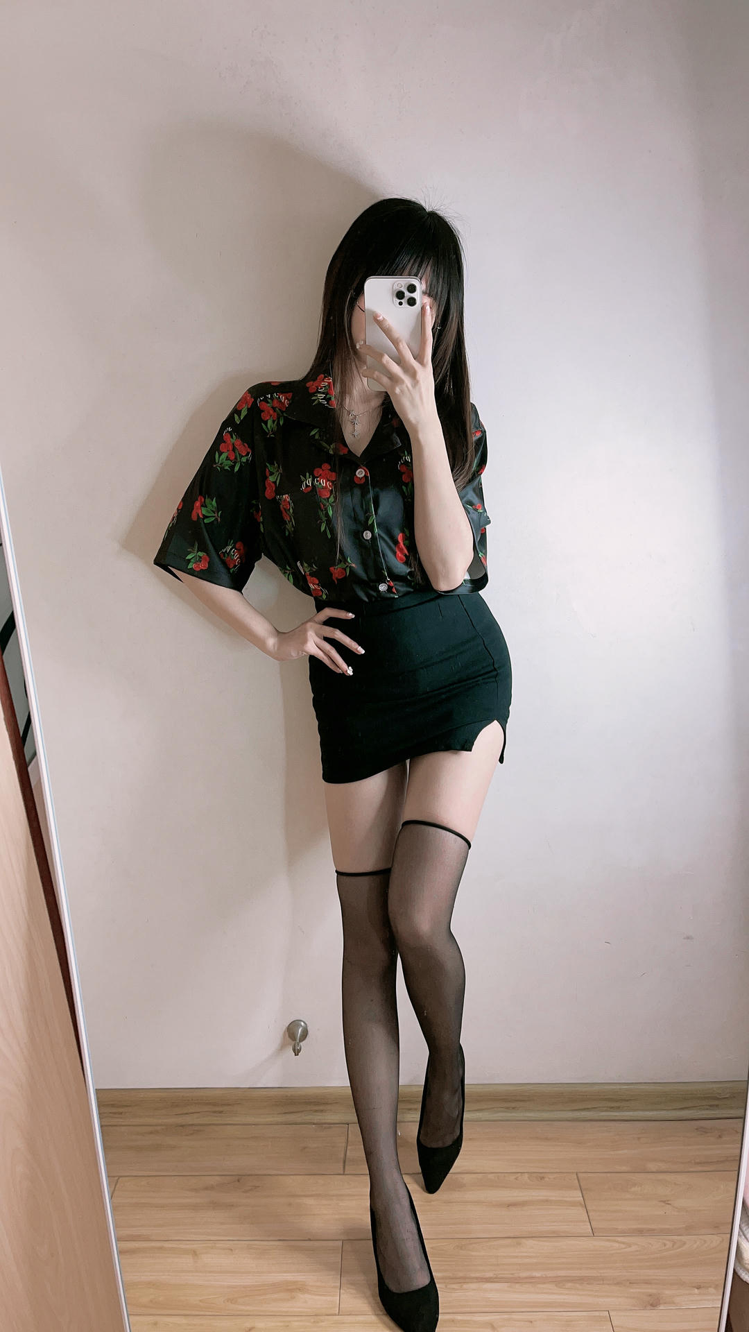 miko酱ww NO.048 自拍系列mikoの黑丝04[182P-1.32GB]_第8集