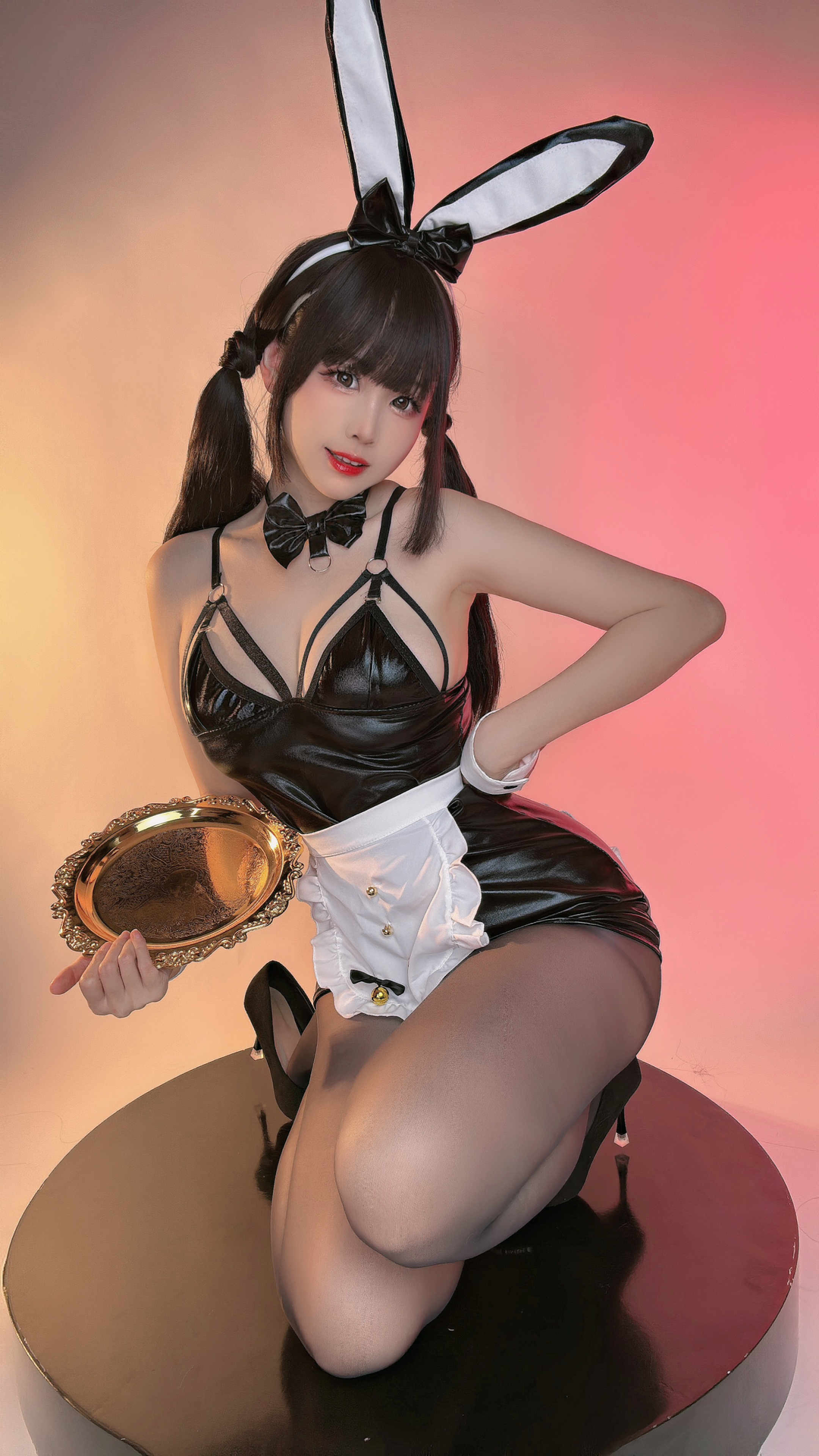 miko酱ww NO.052 2024年03月合集 [123P-2.63GB]-兔兔女仆 [9P-213MB]_第1集