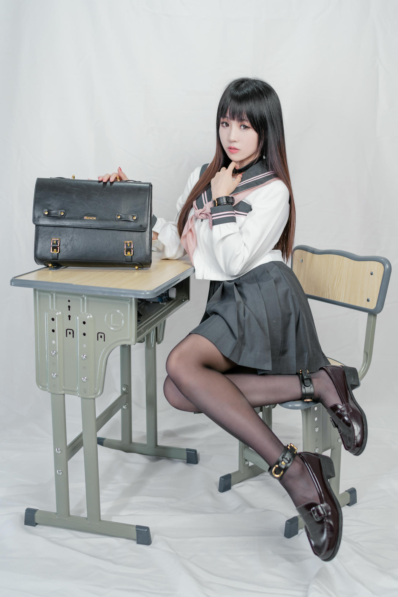 miko酱ww NO.008 放学后 [26P-185MB]_第1集