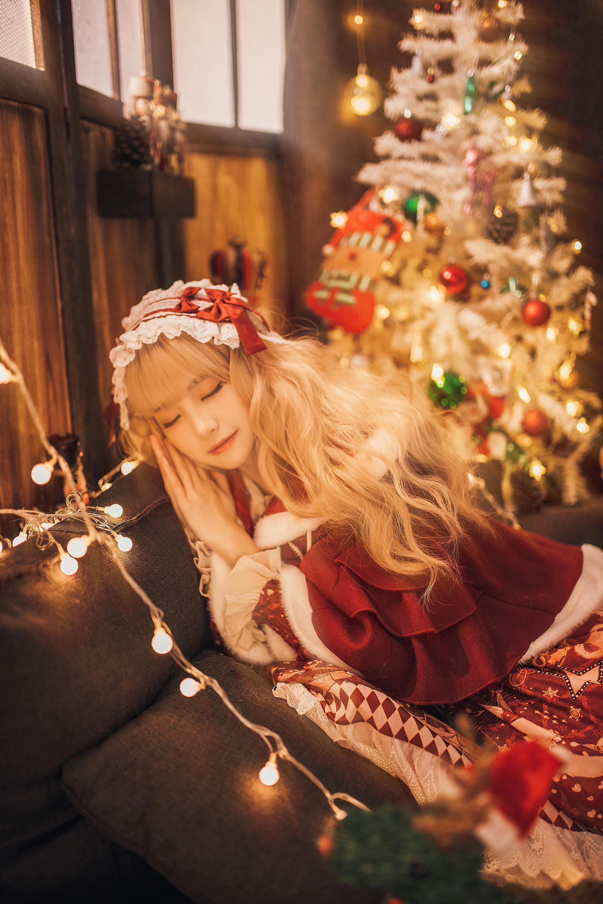 miko酱ww NO.063 暖屋里的少女 [29+1P0.98G]_第2集