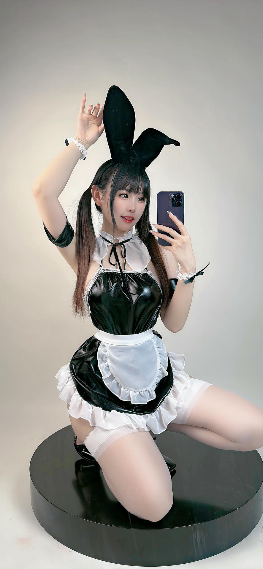 miko酱ww NO.068 23年06月订阅[211P-370.4M]-白丝兔女仆 [17P]_第1集