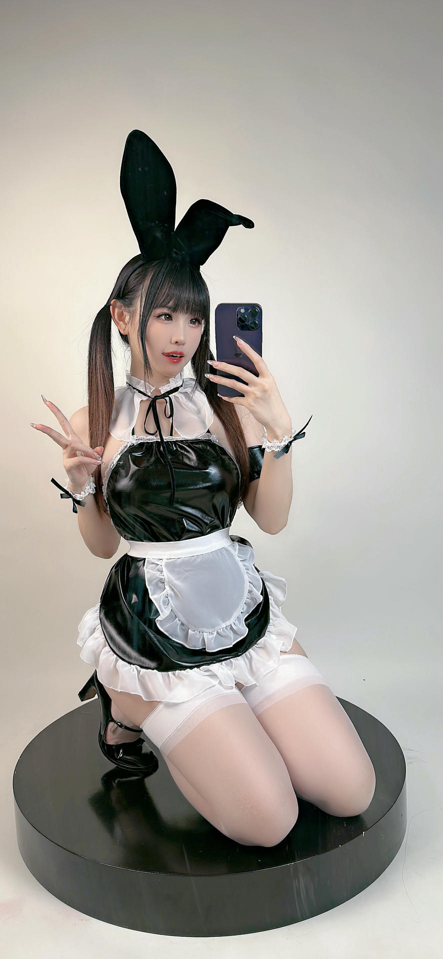 miko酱ww NO.068 23年06月订阅[211P-370.4M]-白丝兔女仆 [17P]_第1集