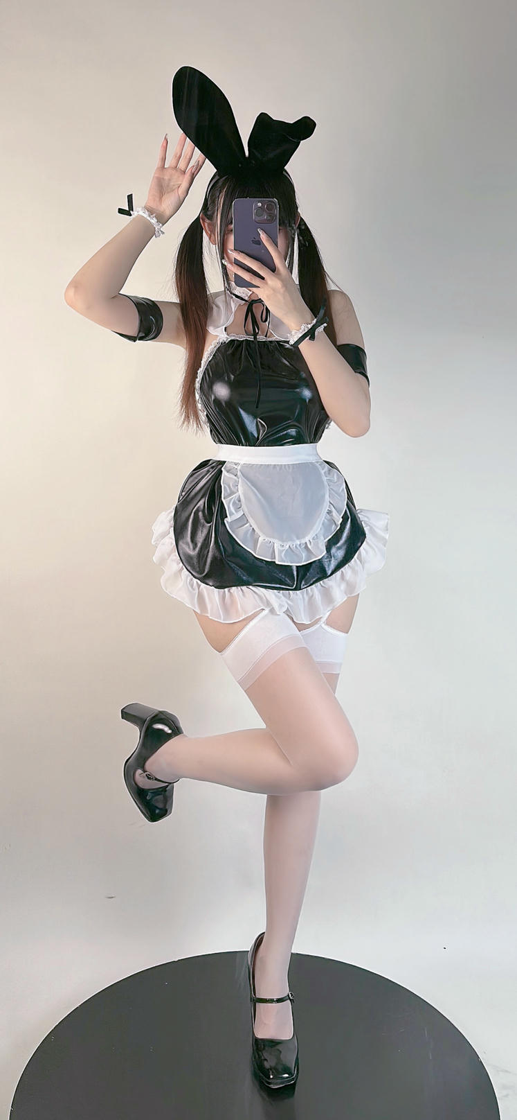 miko酱ww NO.068 23年06月订阅[211P-370.4M]-白丝兔女仆 [17P]_第1集