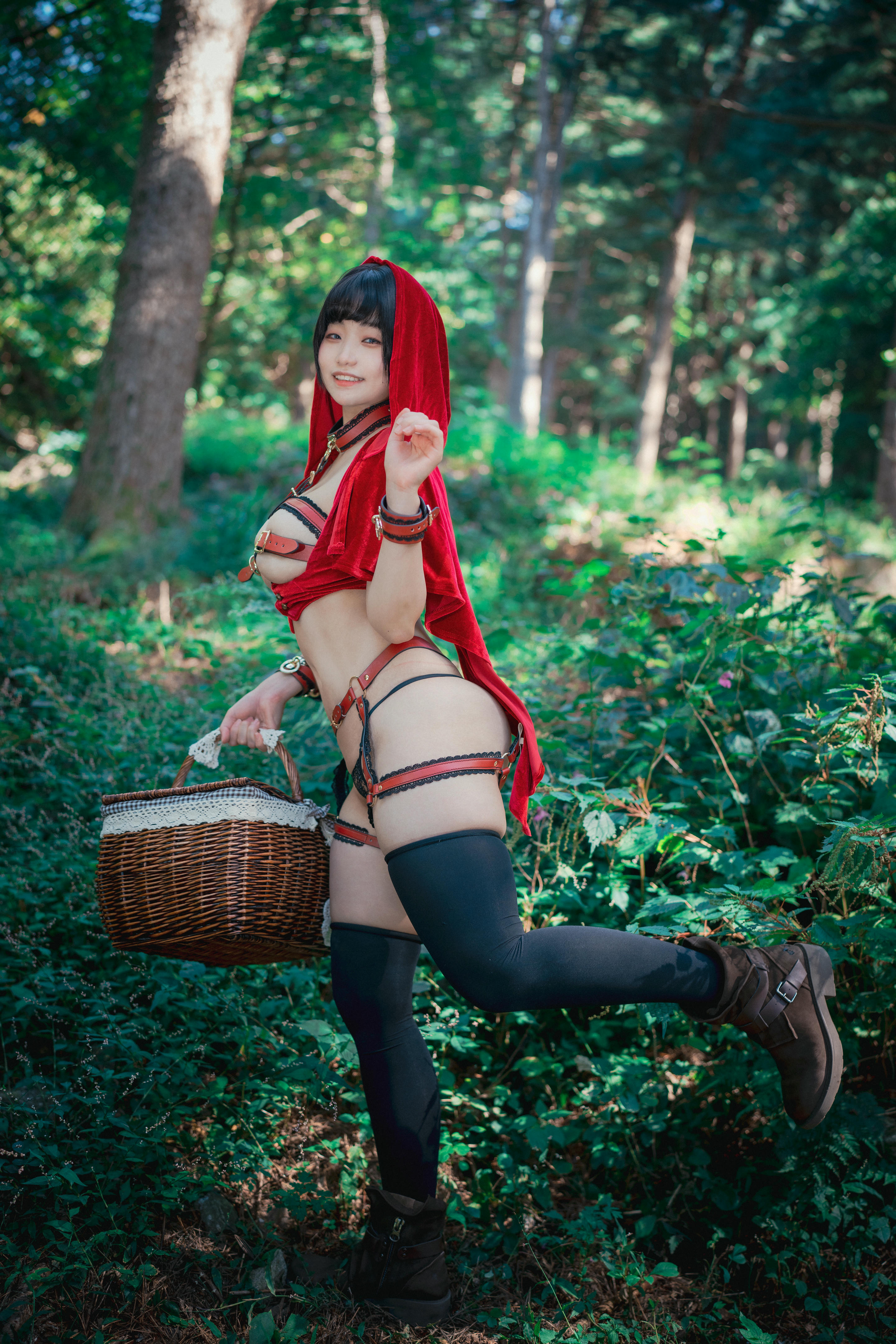 韩国美女-DJAWA Photo Vol.0195 - Mimmi Naughty Red Hiring Hood [125P 3.17GB]_第1集