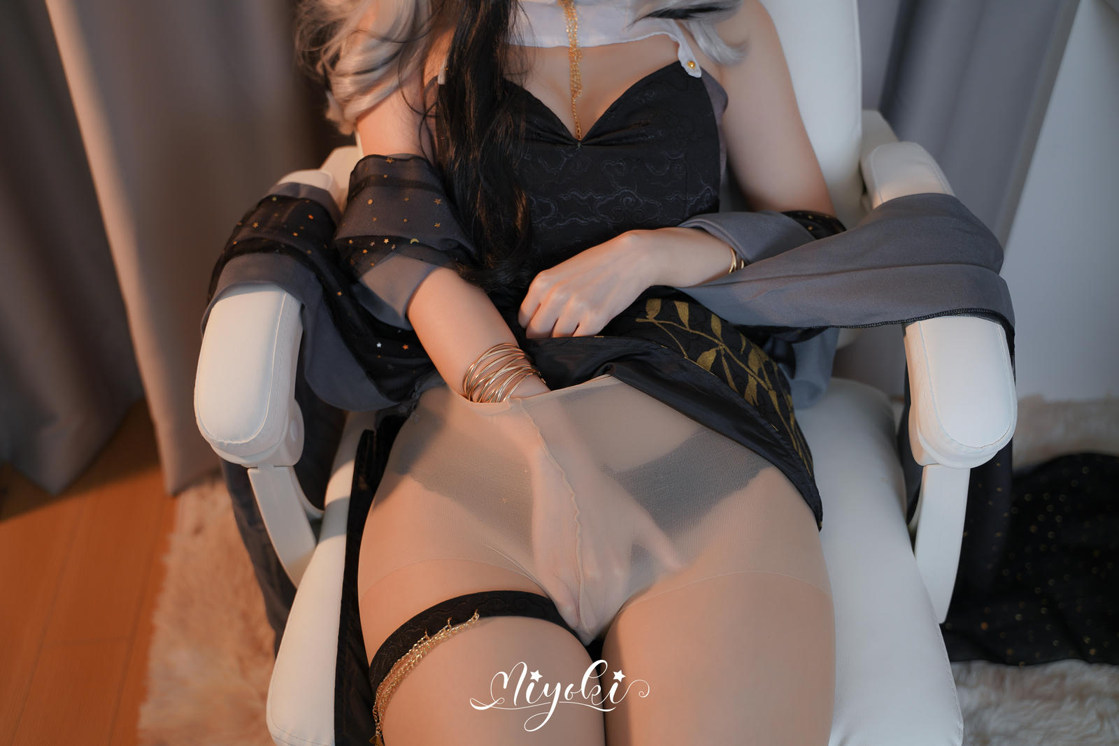 NO.285 铃木美咲(Misaki Suzuki) – 明日方舟食铁兽 [34P1V 2.09G]_第1集