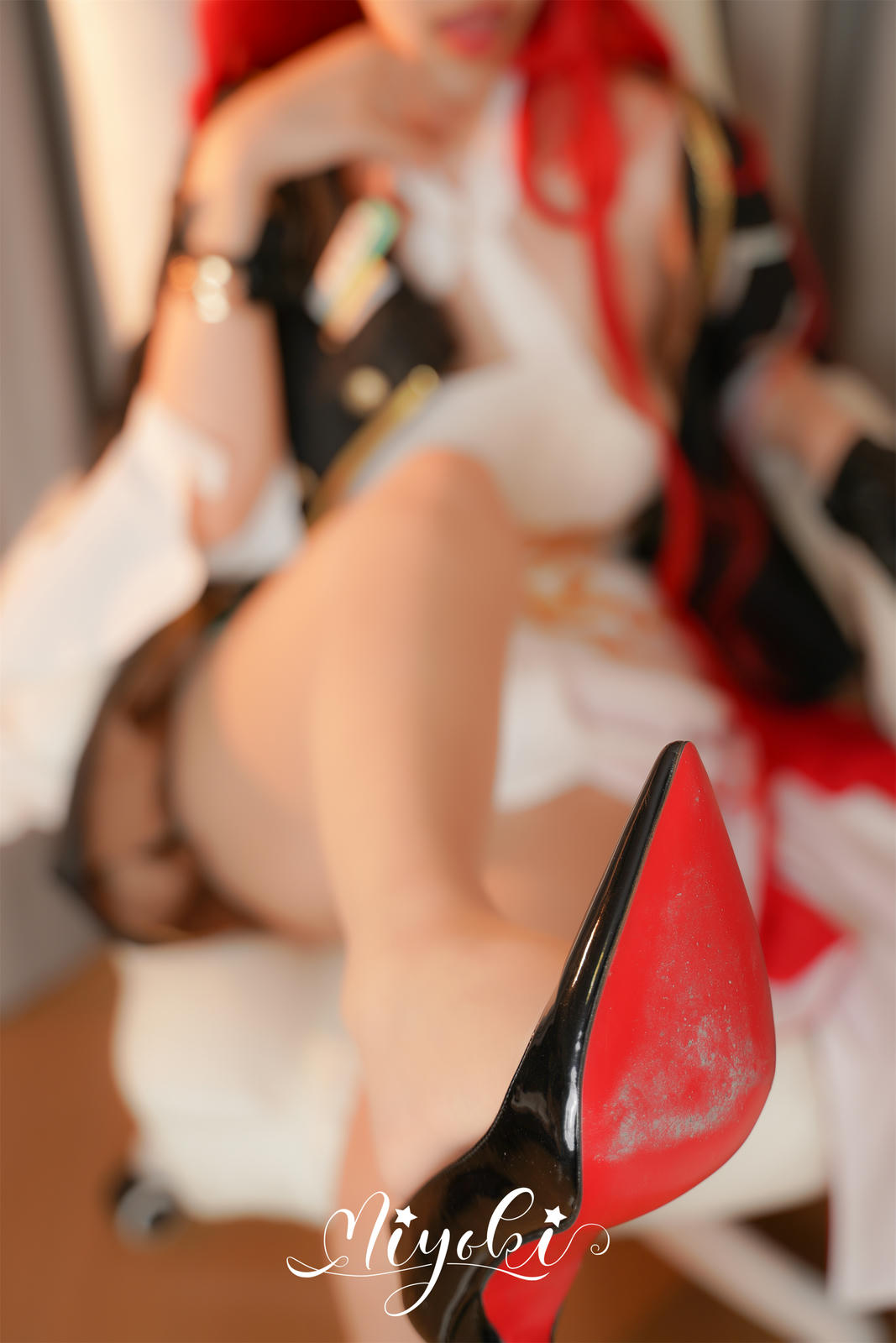 NO.303 铃木美咲(Misaki Suzuki) 美脚的赐福 姬子篇 [23P1V1.3GB]_第1集