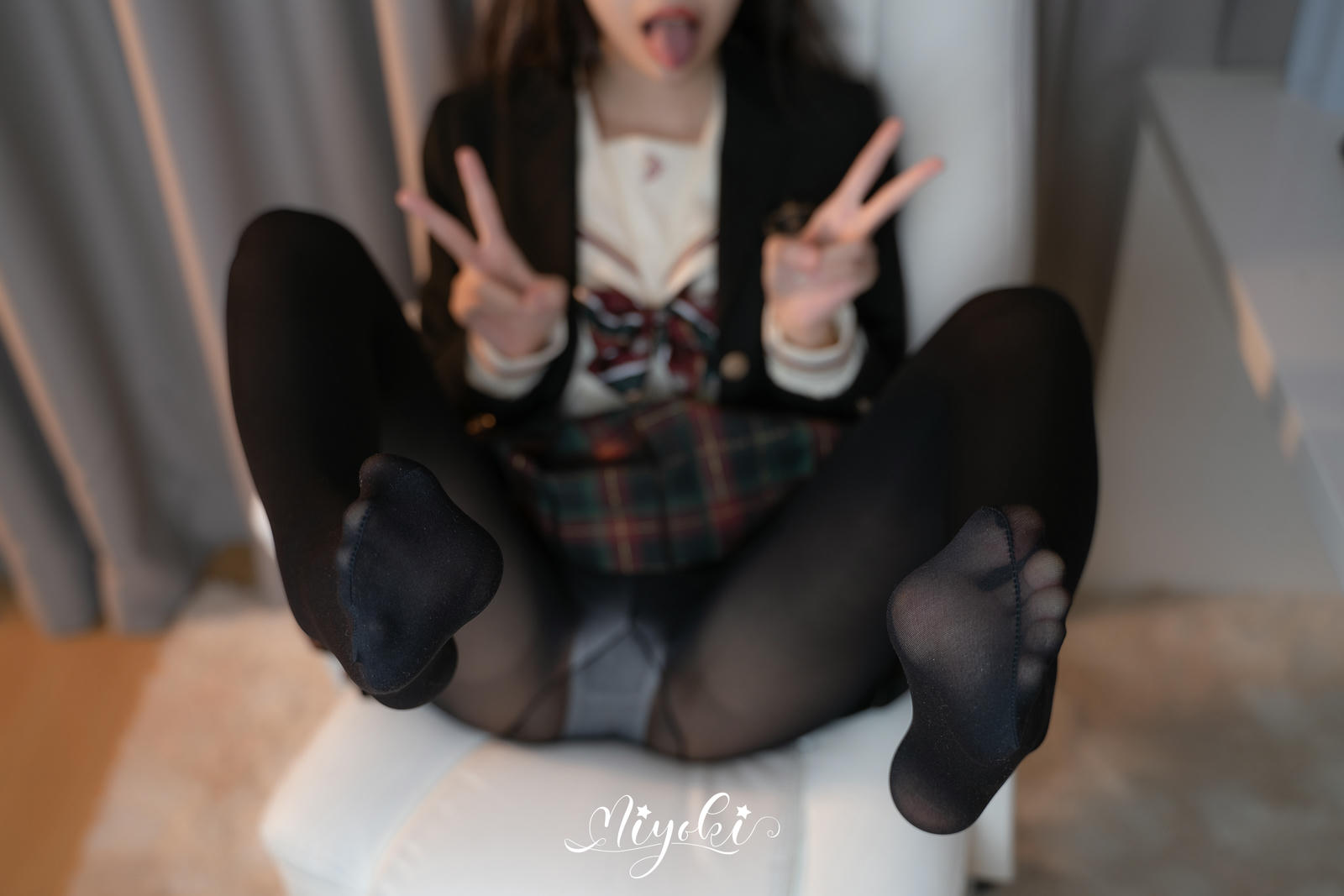 NO.326 铃木美咲(Misaki Suzuki) 现役JK的美脚连裤袜 [32P-133.33 MB]_第1集