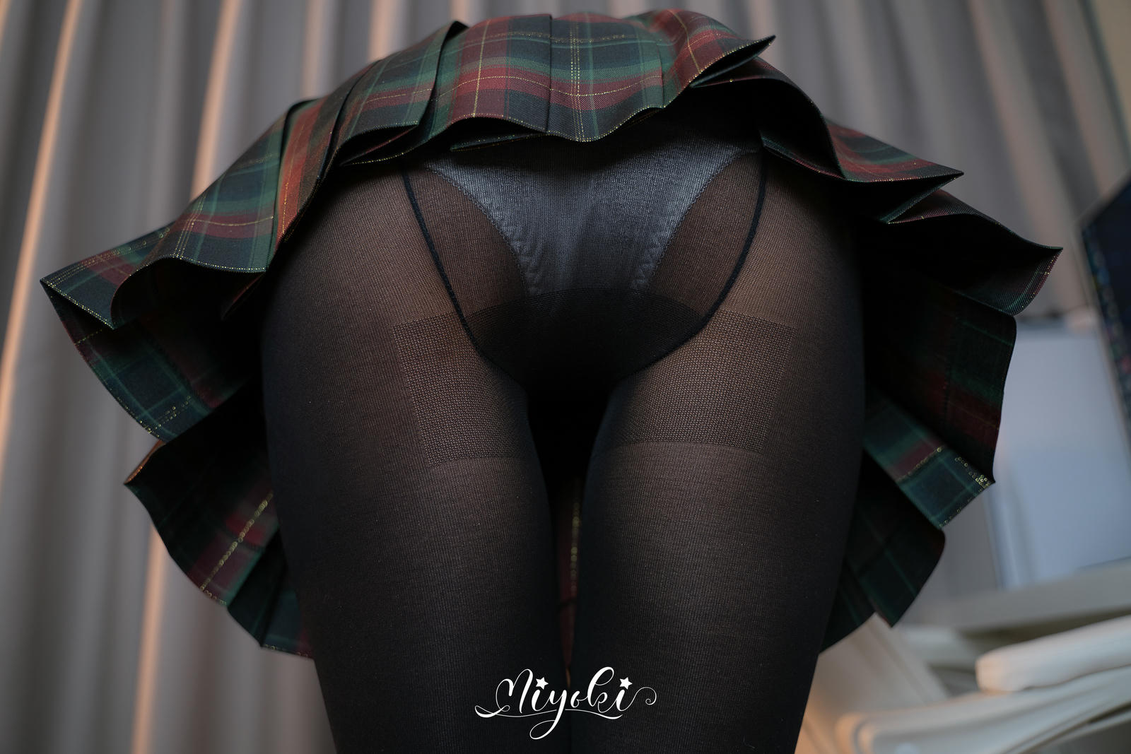 NO.326 铃木美咲(Misaki Suzuki) 现役JK的美脚连裤袜 [32P-133.33 MB]_第1集