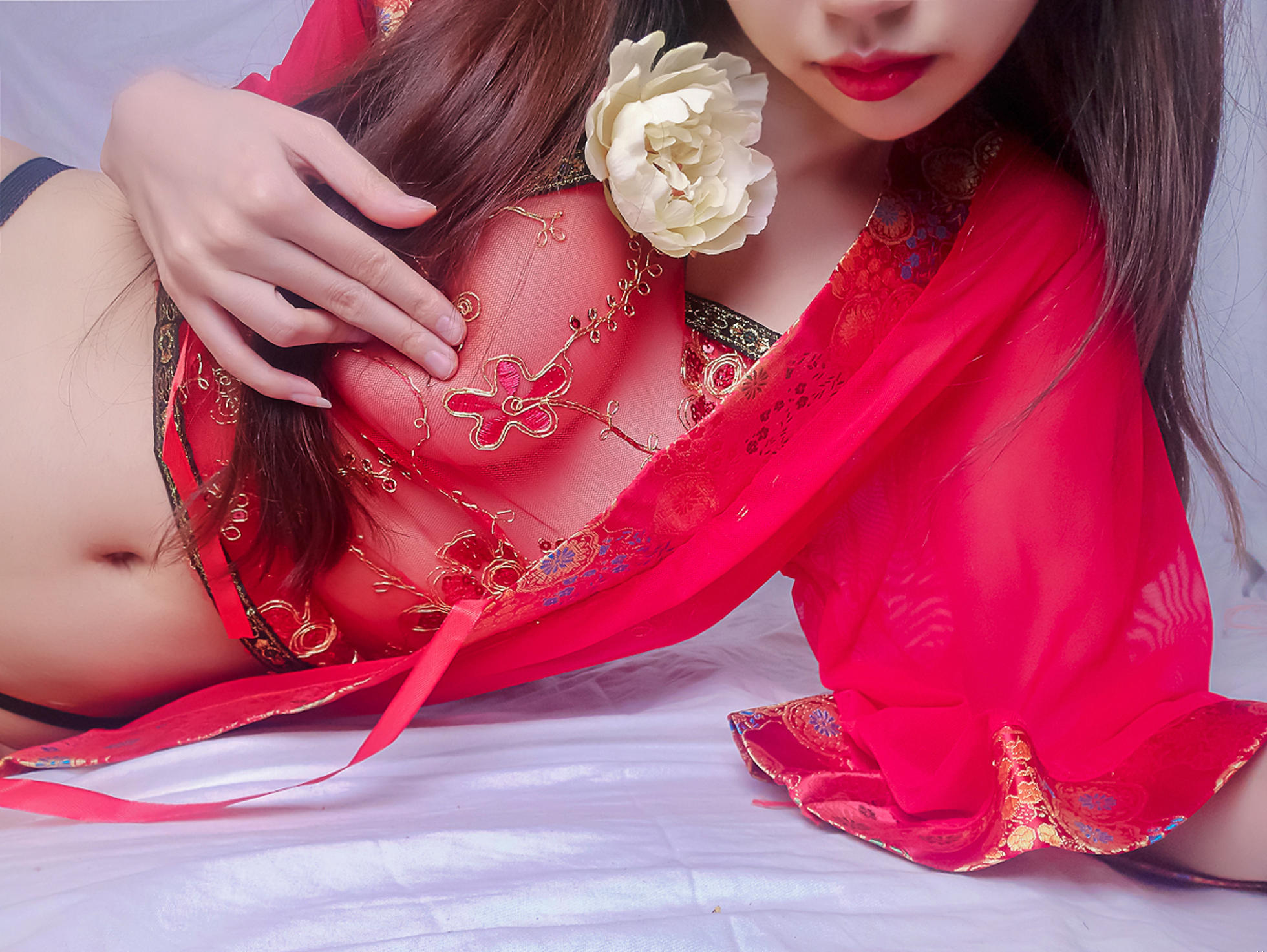 铃木美咲NO.024 软软趴在床单上 - 170117 离春节越来越近 25P+1V_第1集