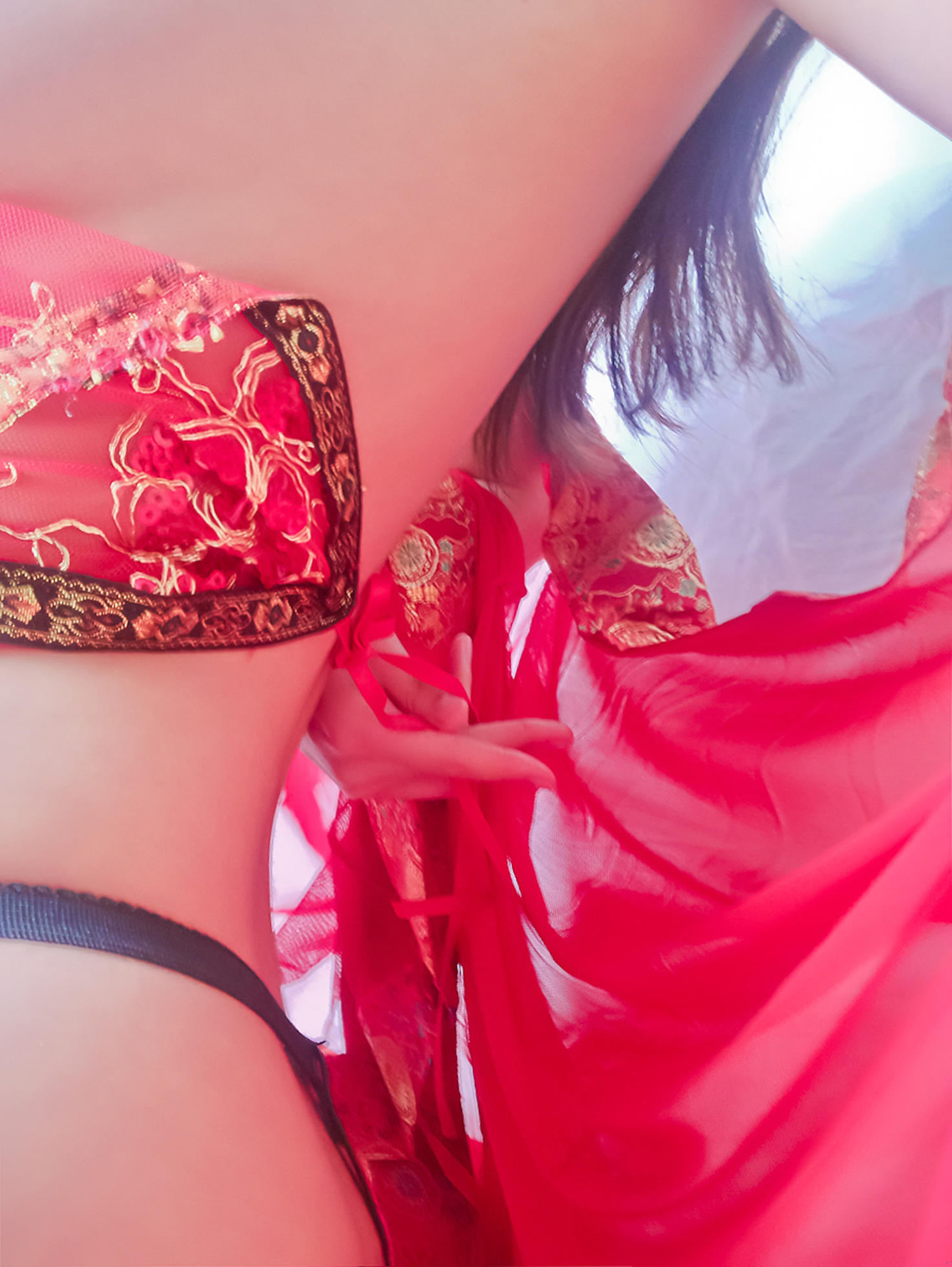 铃木美咲NO.024 软软趴在床单上 - 170117 离春节越来越近 25P+1V_第2集