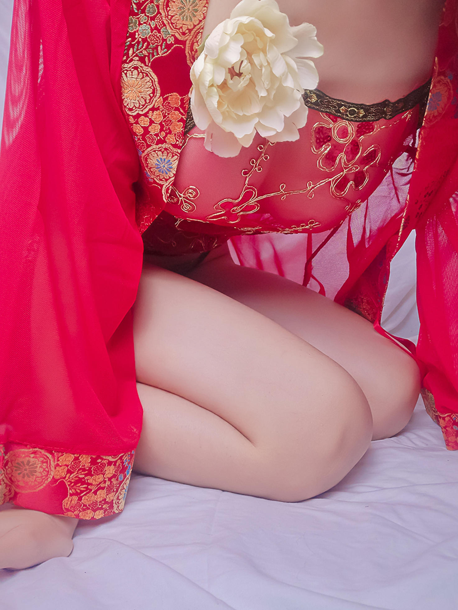 铃木美咲NO.024 软软趴在床单上 - 170117 离春节越来越近 25P+1V_第1集