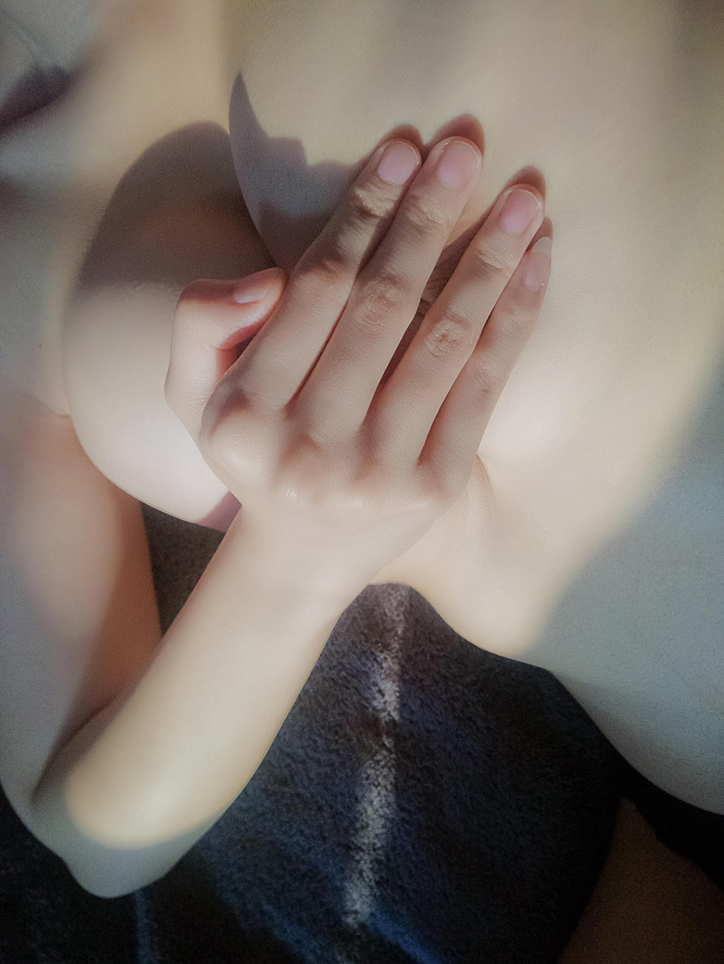 铃木美咲NO.028 软软趴在床单上 - 170121 这次是13张图和一个 13P+1V_第1集