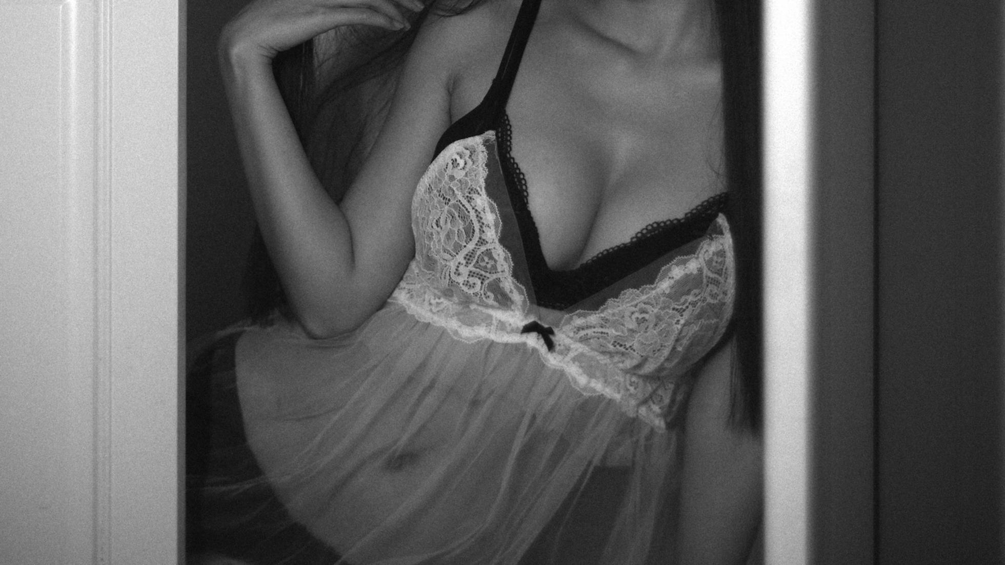 铃木美咲NO.030 软软趴在床单上 - 170130 2016的最后 42P+8V_第2集