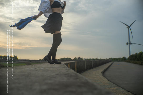 铃木美咲NO.051 软软趴在床单上 - 170519 堤坝 10P+2V_第1集