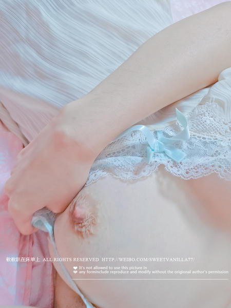 铃木美咲NO.057 软软趴在床单上 - 170805 蓝白睡衣大尺度 20P_第1集