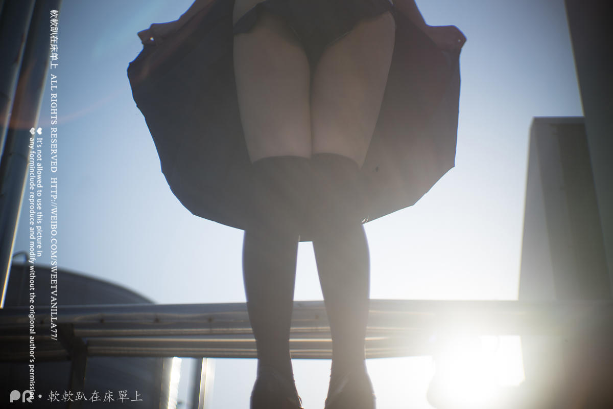 铃木美咲NO.066 软软趴在床单上 - 180117 天台露出记录完整 21P+3V_第1集