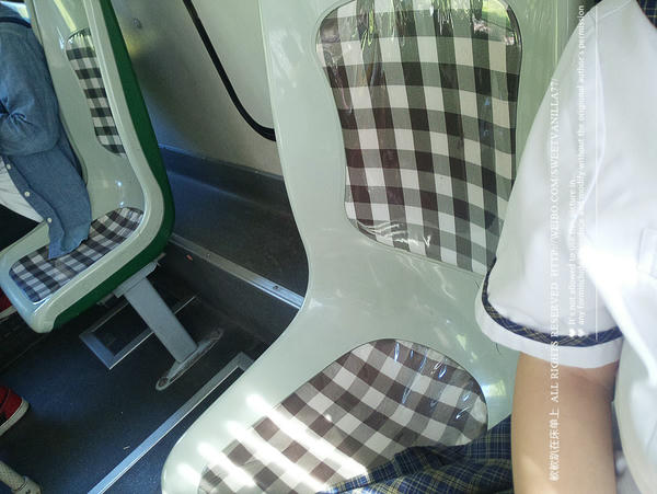 铃木美咲NO.068 软软趴在床单上 - 公交车 5P+17V_第1集