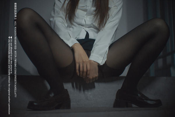 铃木美咲NO.074 软软趴在床单上 - 夜景楼道黑丝连裤袜 7P+2V_第1集