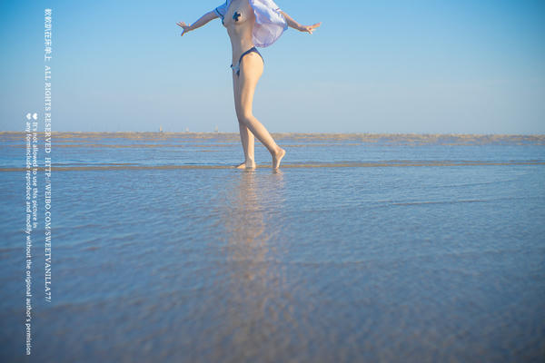 铃木美咲NO.087 软软趴在床单上 - 海滩 5P+5V_第1集