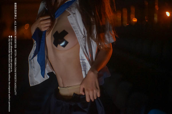 NO.142 铃木美咲(Misaki Suzuki) - 公然半裸露出-羞耻！在操场的观看区 27P+3V_第1集