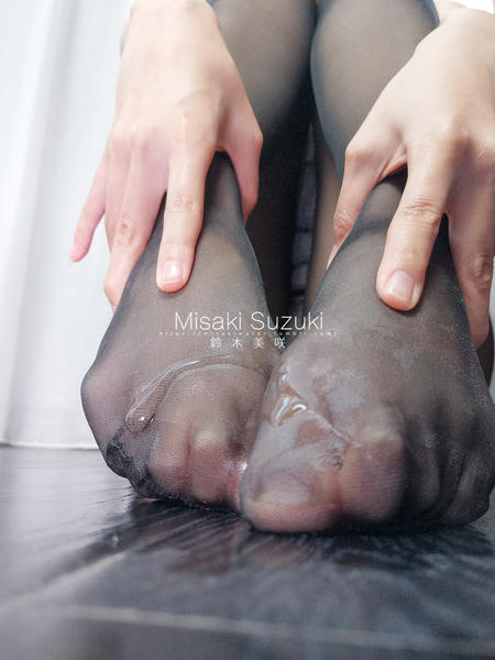 NO.167 铃木美咲(Misaki Suzuki) - 女儿的漏背毛衣 25P+2V_第2集