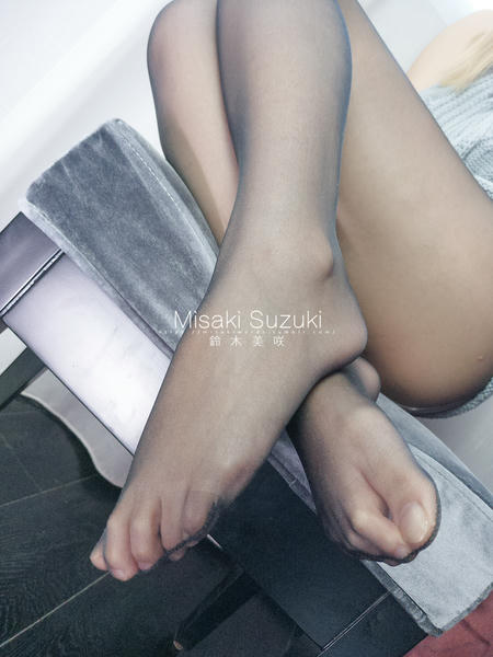 NO.167 铃木美咲(Misaki Suzuki) - 女儿的漏背毛衣 25P+2V_第1集