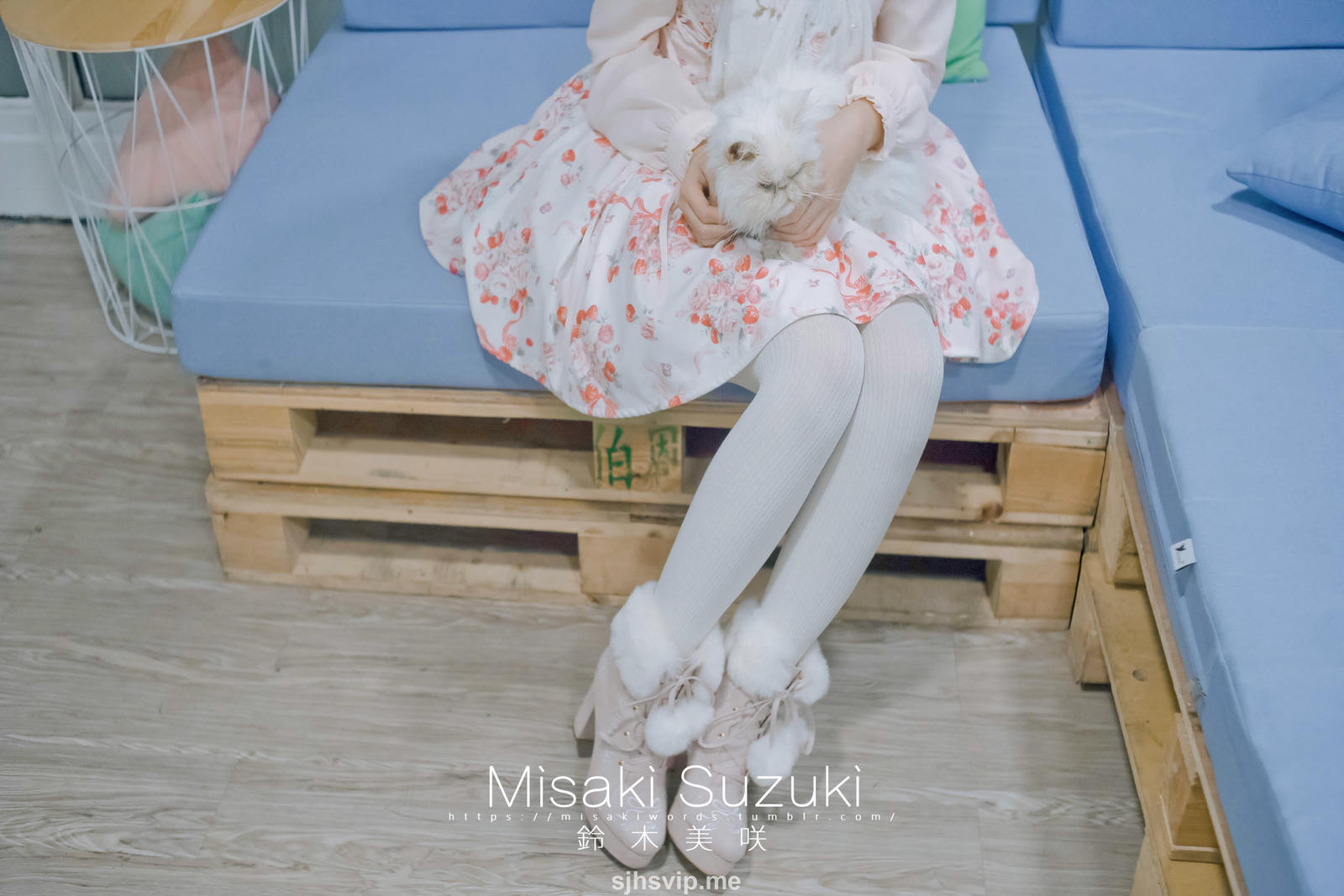 NO.180 铃木美咲(Misaki Suzuki) - 完全M男的下仆生活-羞耻！在咖啡厅里 53P+3V_第2集