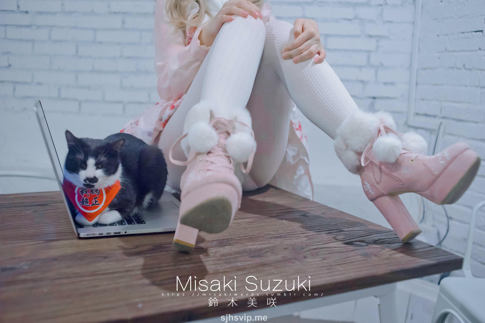 NO.180 铃木美咲(Misaki Suzuki) - 完全M男的下仆生活-羞耻！在咖啡厅里 53P+3V_第2集