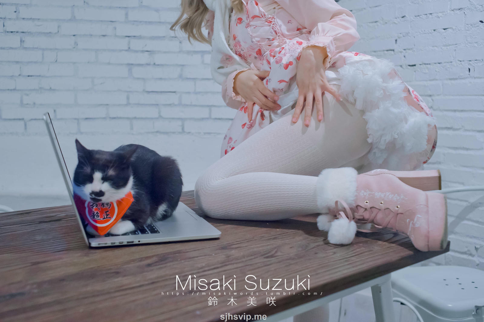 NO.180 铃木美咲(Misaki Suzuki) - 完全M男的下仆生活-羞耻！在咖啡厅里 53P+3V_第3集