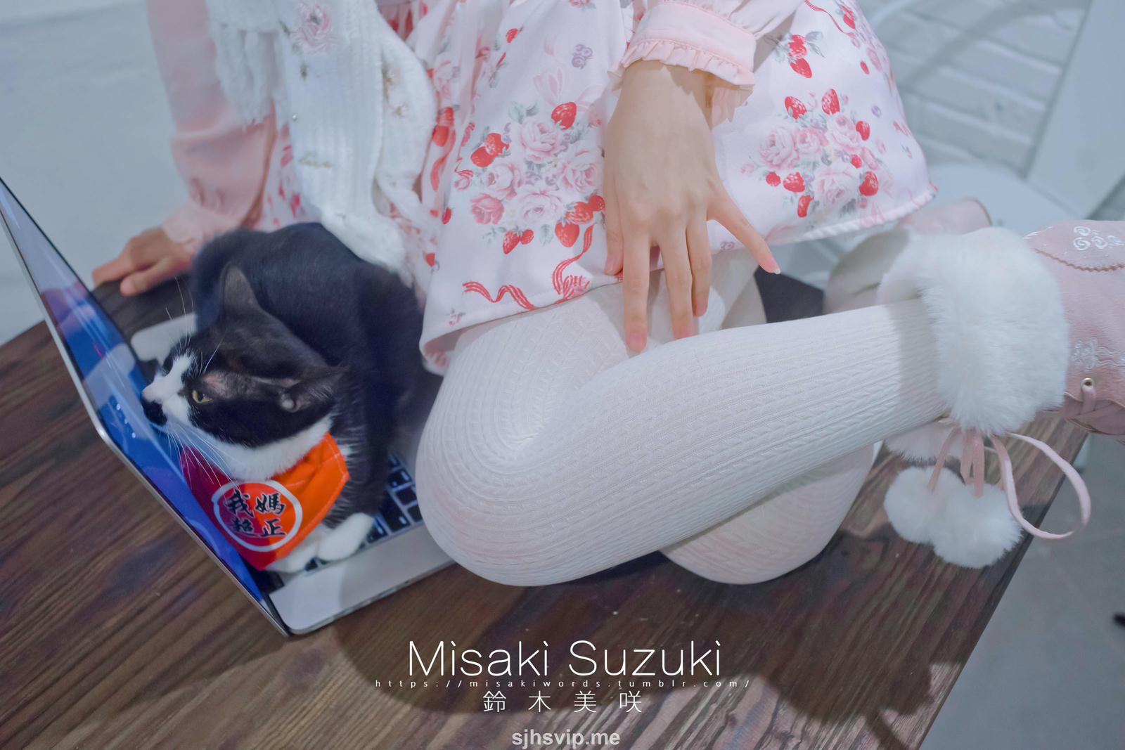 NO.180 铃木美咲(Misaki Suzuki) - 完全M男的下仆生活-羞耻！在咖啡厅里 53P+3V_第3集