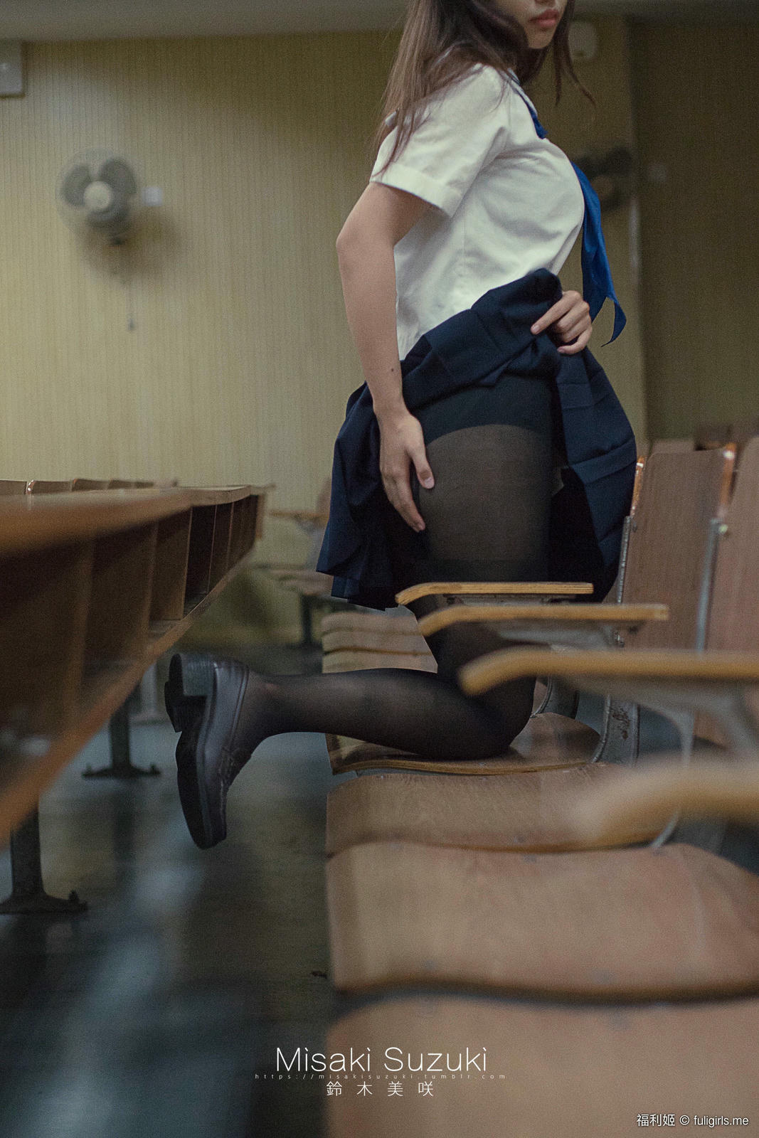 NO.189 铃木美咲(Misaki Suzuki) - 小恶魔般挑衅的美少女-诱惑！在教室里穿着超薄黑丝 23P+3V_第1集