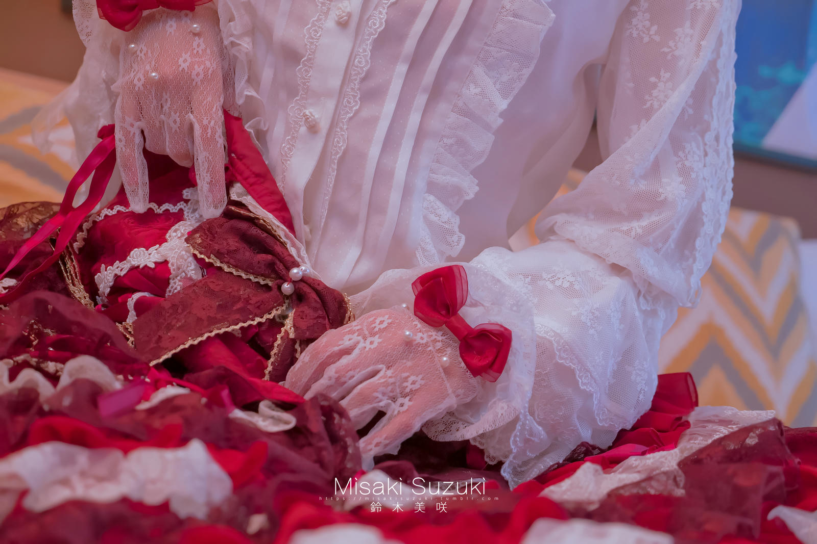 NO.204 铃木美咲(Misaki Suzuki) - 援x交友人的LO娘 跨年lo娘 59P+1V_第1集