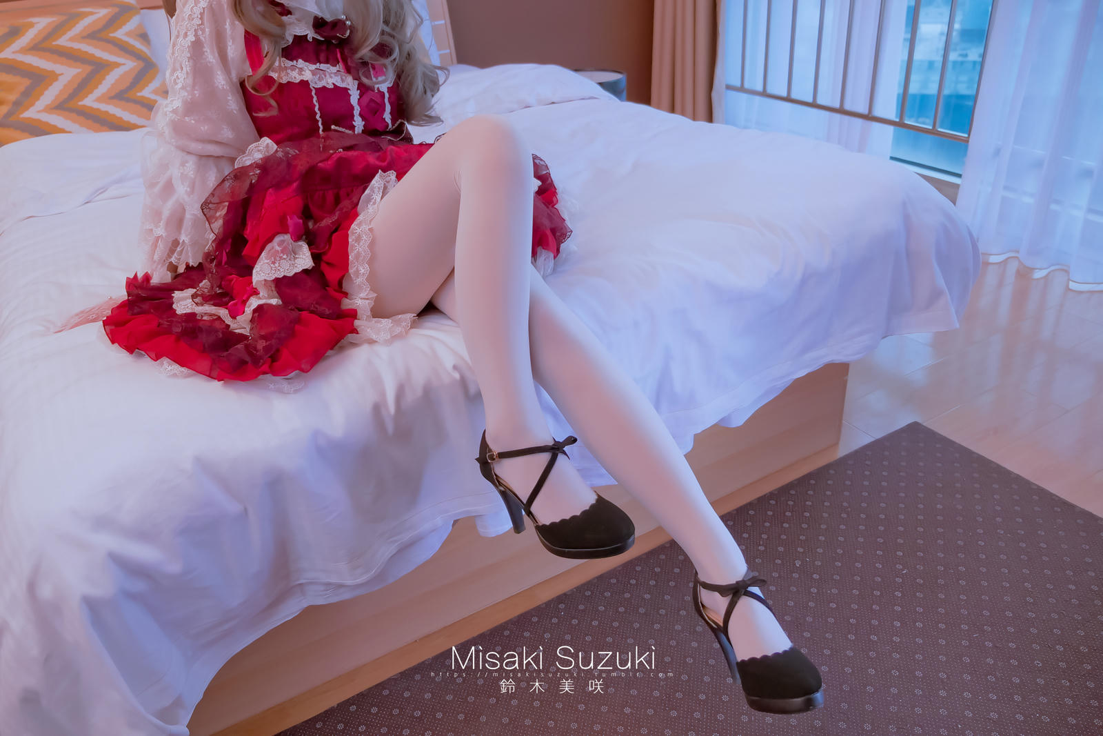 NO.204 铃木美咲(Misaki Suzuki) - 援x交友人的LO娘 跨年lo娘 59P+1V_第1集