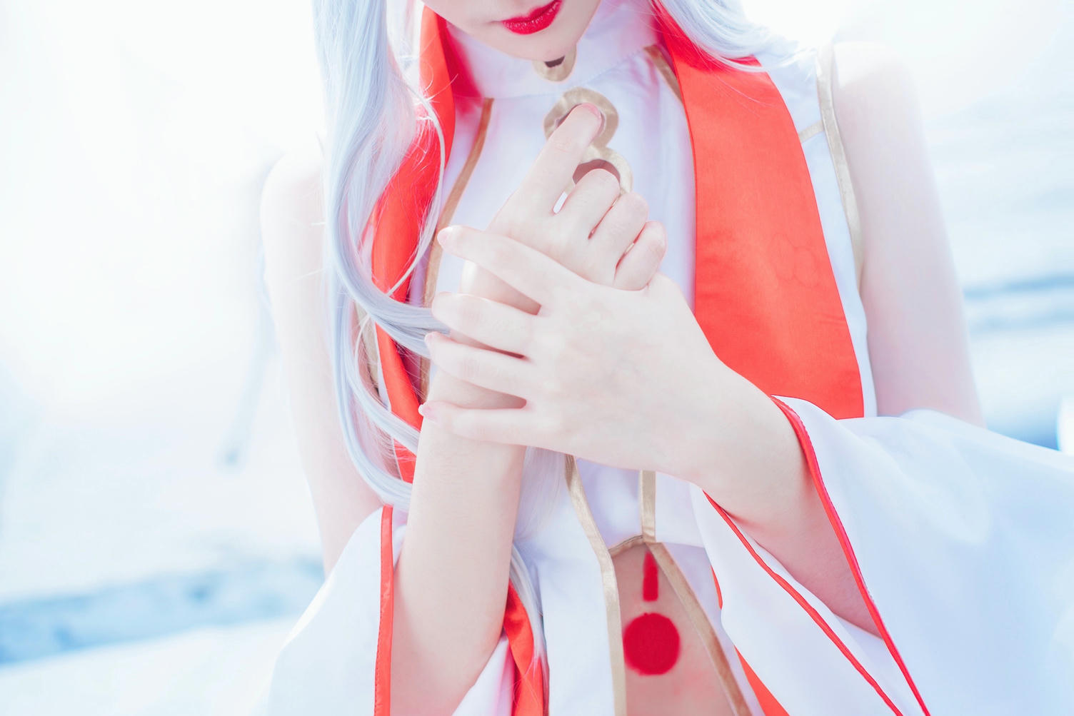 南桃Momoko NO.013 爱丽丝菲尔天之服 [15P-20MB]_第1集