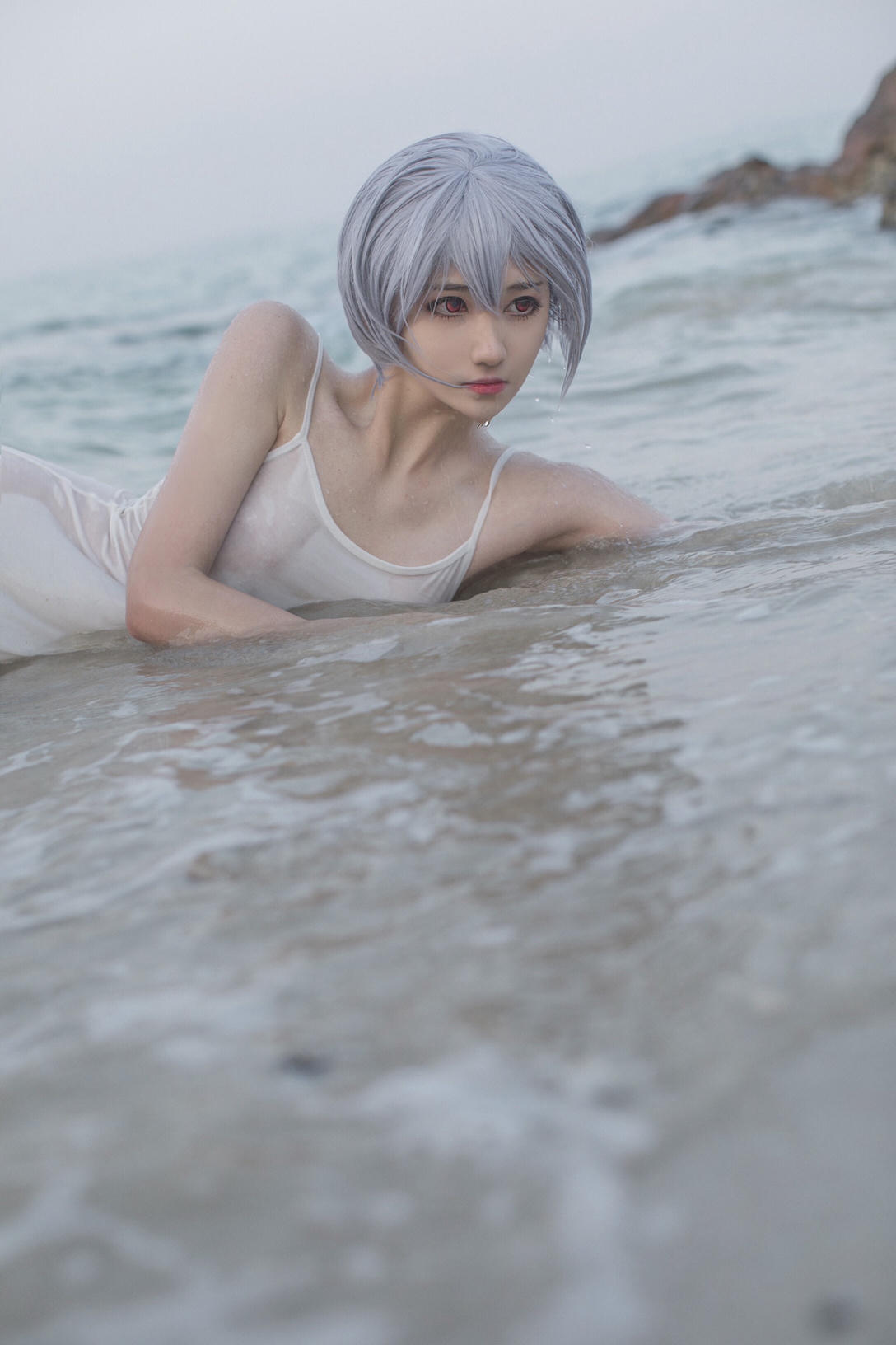 南桃Momoko NO.002 绫波丽白裙 [25P-155MB]_第2集