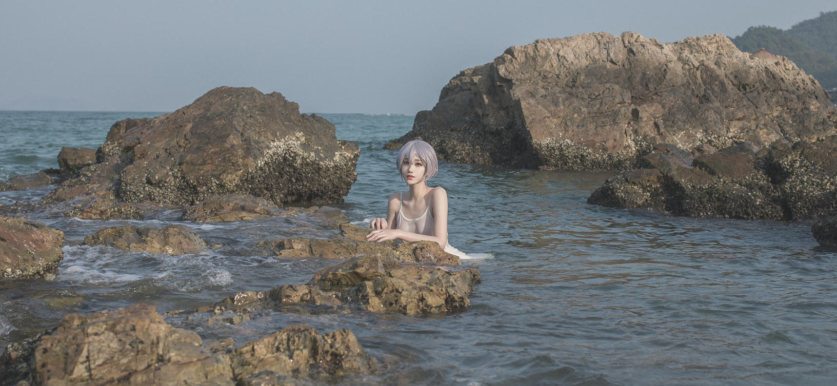 南桃Momoko NO.002 绫波丽白裙 [25P-155MB]_第1集